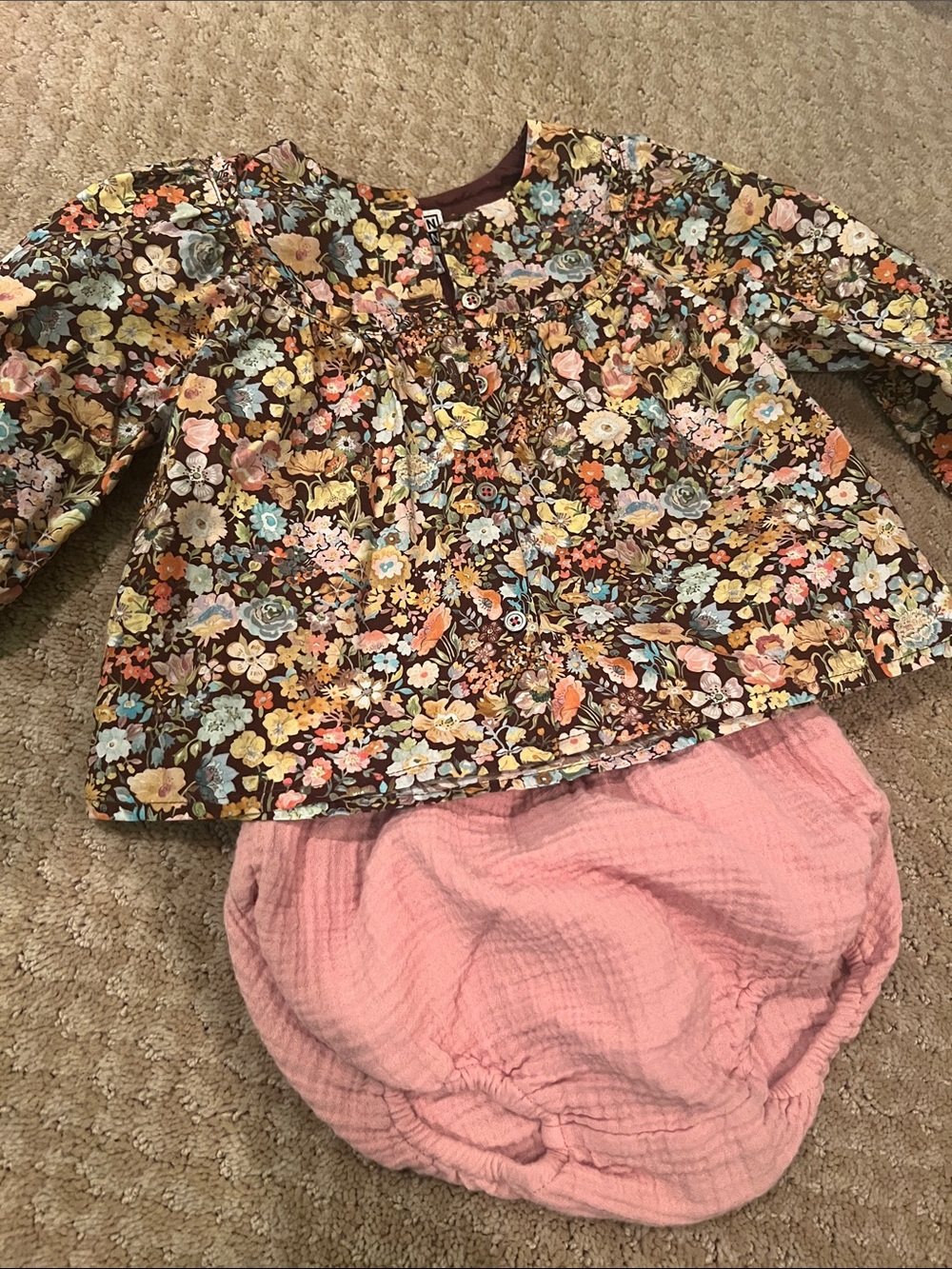Bonton Multicolor Floral Baby Top and bloomer set 12 m